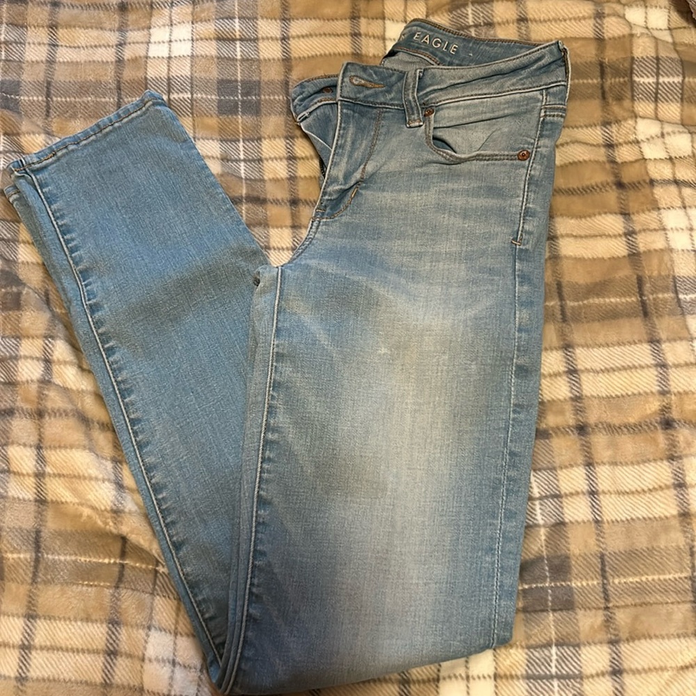 Mid Rise AE Skinny jeans